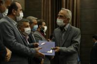 تقدیر از پیشکسوتان  هنرمند رشته کاشی هفت رنگ 