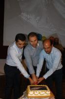 مراسم برش کیک   هنرمنبت  به مناسبت روز جهانی صنایع دستی 